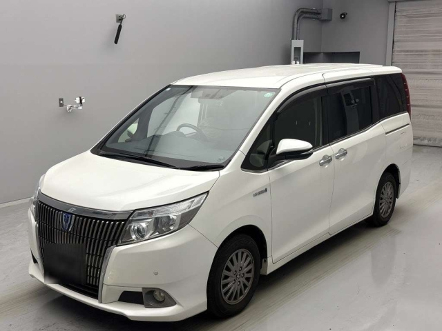 TOYOTA ESQUIRE 2015