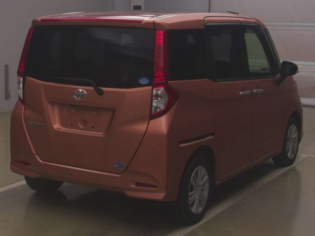 TOYOTA ROOMY 2021
