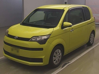 TOYOTA SPADE 2013