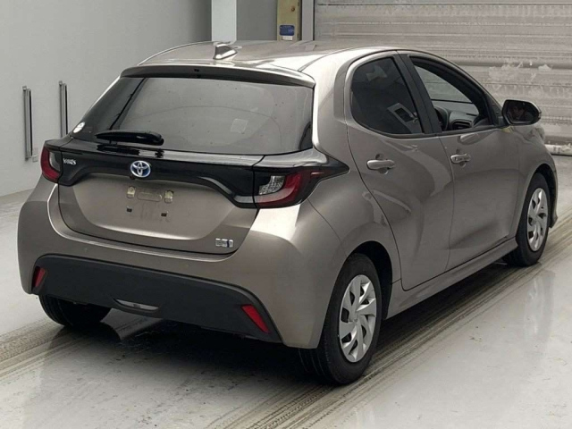 TOYOTA YARIS 2021
