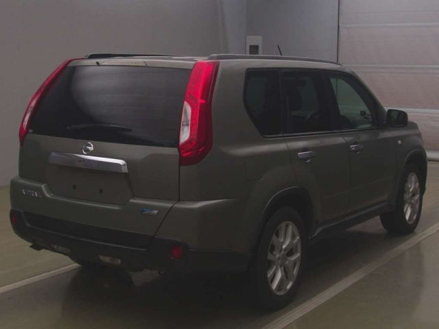 NISSAN X-TRAIL 2010