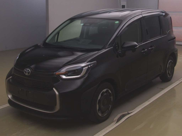 TOYOTA SIENTA 2022