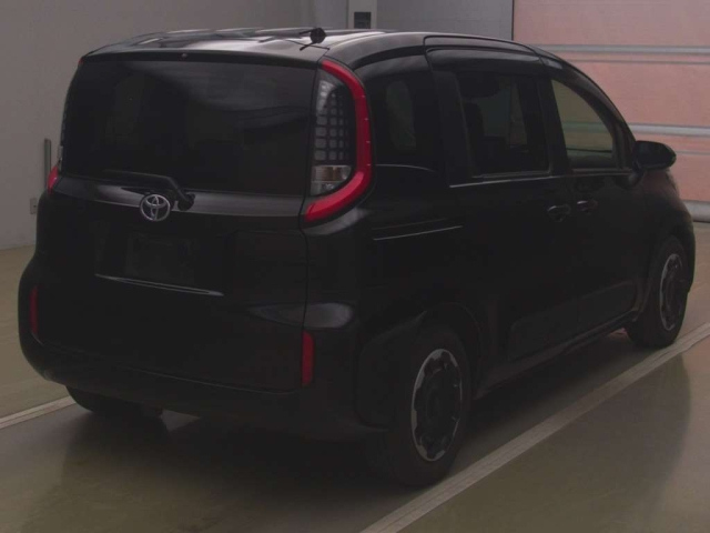 TOYOTA SIENTA 2022