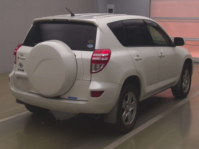 TOYOTA RAV4 2010