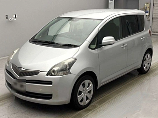 TOYOTA RACTIS 2009