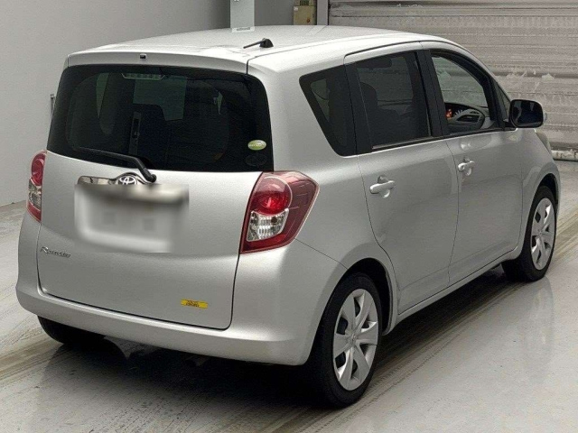 TOYOTA RACTIS 2009