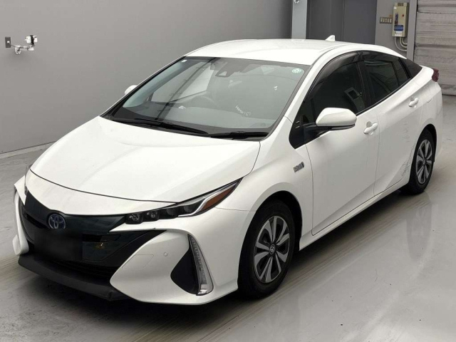 TOYOTA PRIUS PHV 2020