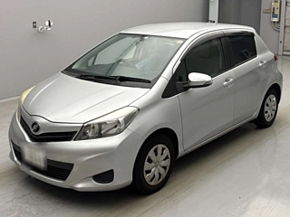 TOYOTA VITZ 2012