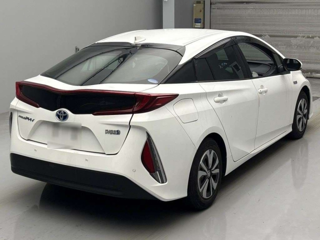 TOYOTA PRIUS PHV 2020