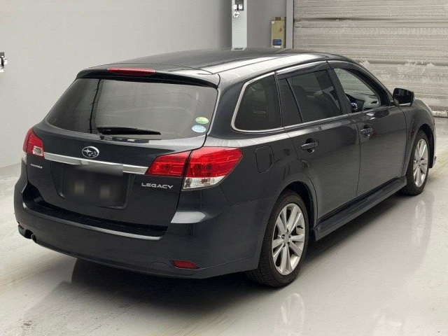 SUBARU LEGACY 2012