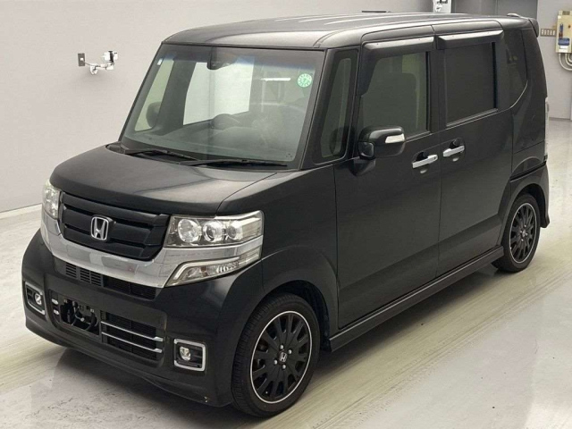 HONDA N BOX 2017
