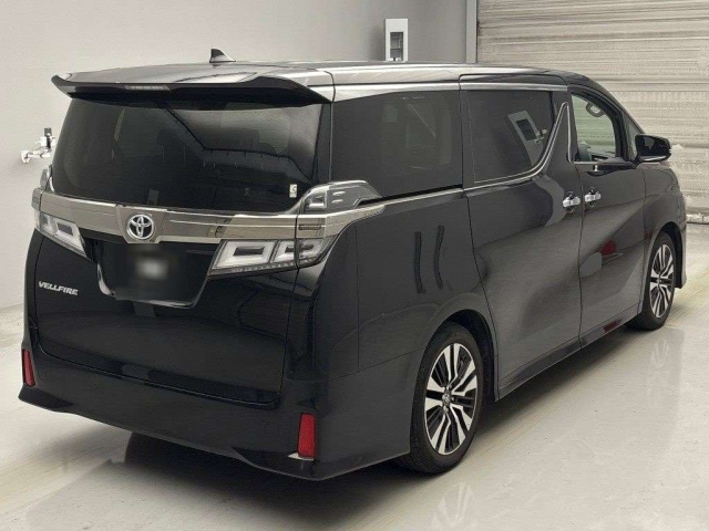 TOYOTA VELLFIRE 2021