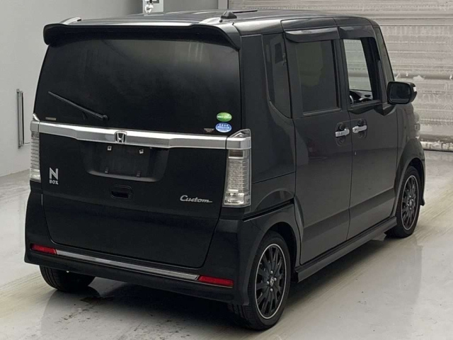 HONDA N BOX 2017