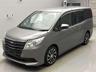 TOYOTA NOAH 2016