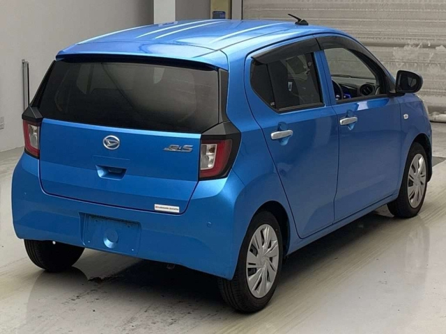 DAIHATSU MIRA E S 2022