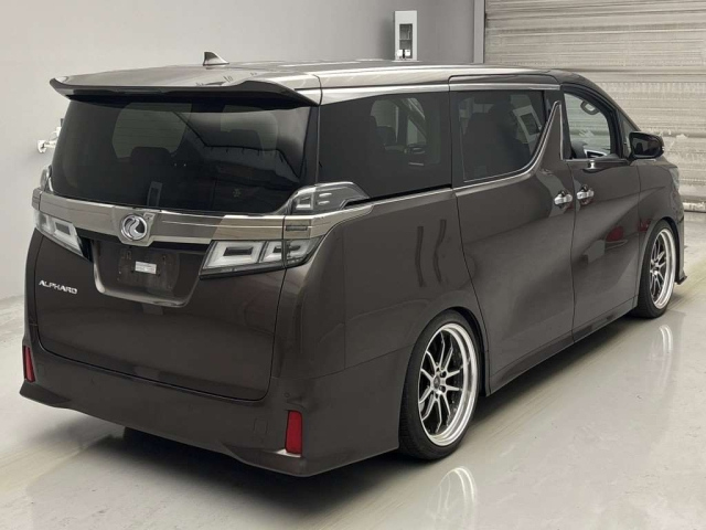 TOYOTA ALPHARD 2021