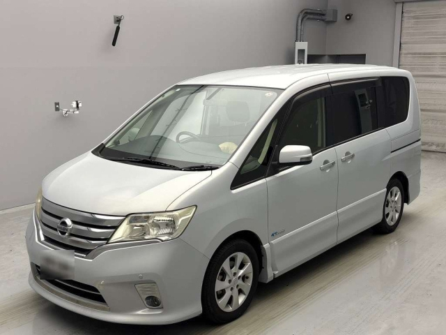 NISSAN SERENA 2012