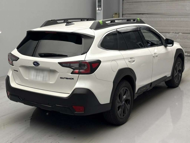 SUBARU LEGACY OUTBACK 2022