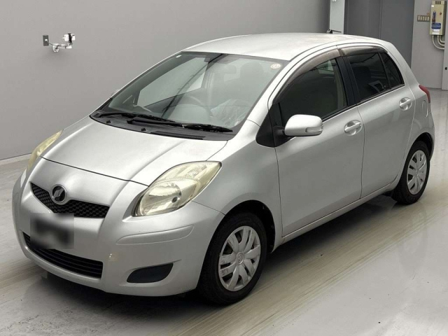 TOYOTA VITZ 2009