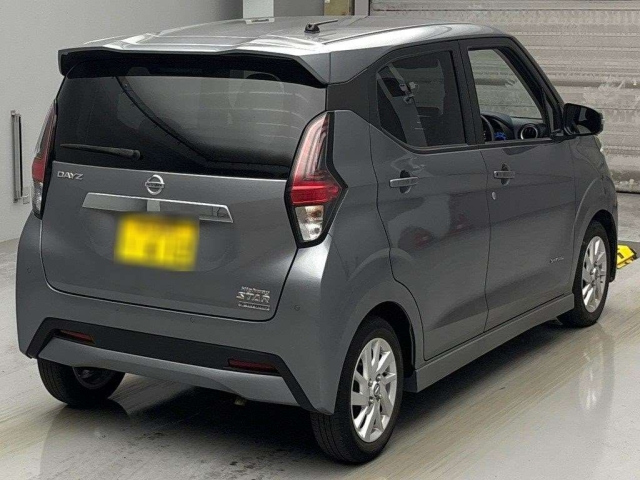 NISSAN DAYZ 2022