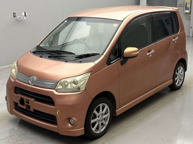 DAIHATSU MOVE 2011