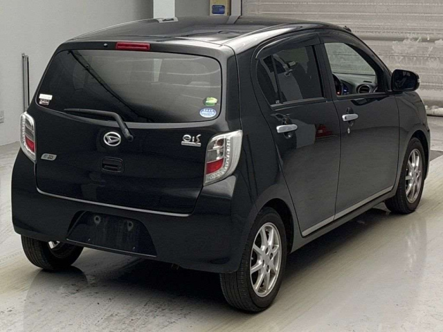 DAIHATSU MIRA E S 2013