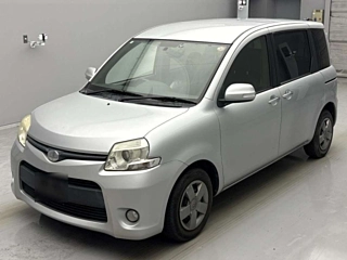TOYOTA SIENTA 2014