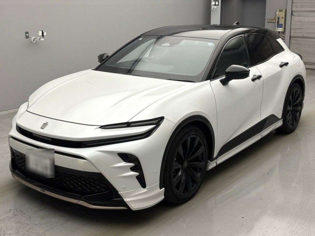 TOYOTA CROWN SPORT 2024