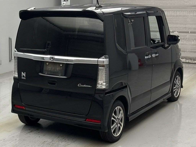HONDA N BOX 2017