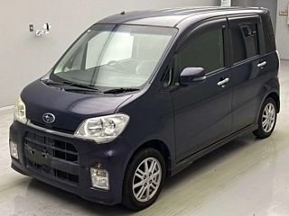 SUBARU LUCRA 2010