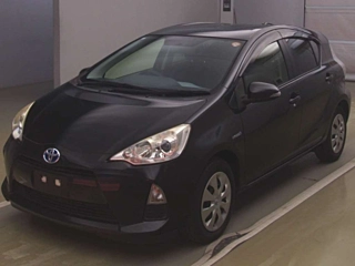 TOYOTA AQUA 2014