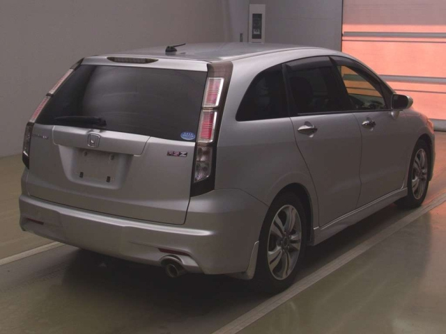 HONDA STREAM 2013