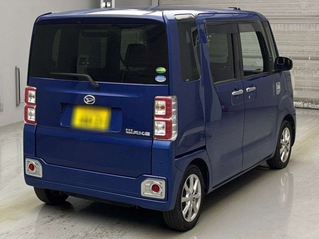 DAIHATSU WAKE 2018