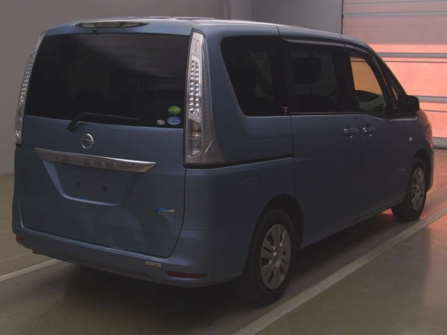 NISSAN SERENA 2013