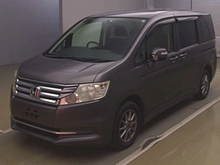 HONDA STEP WAGON 2013