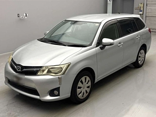 TOYOTA COROLLA FIELDER 2013