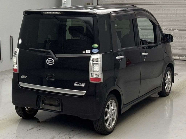 DAIHATSU TANTO EXE 2012