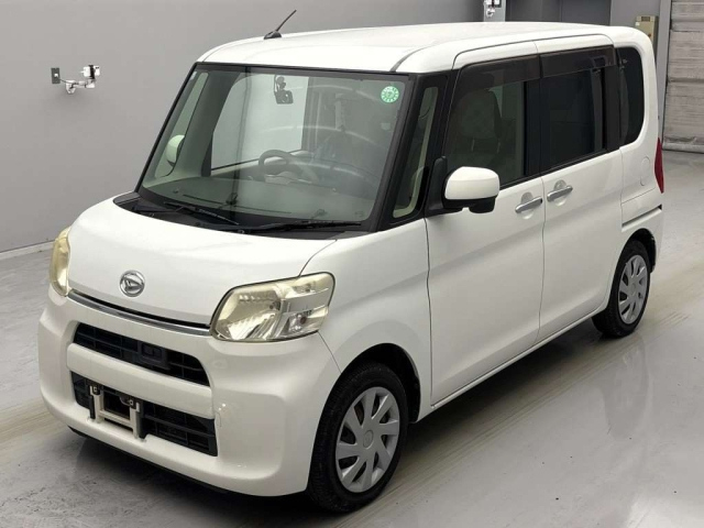 DAIHATSU TANTO 2013
