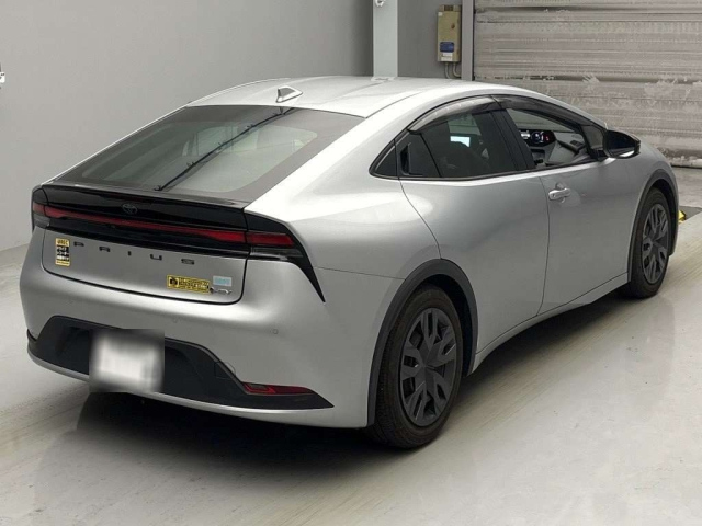 TOYOTA PRIUS 2023