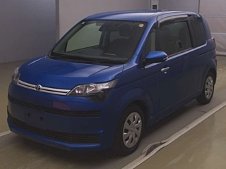 TOYOTA SPADE 2018