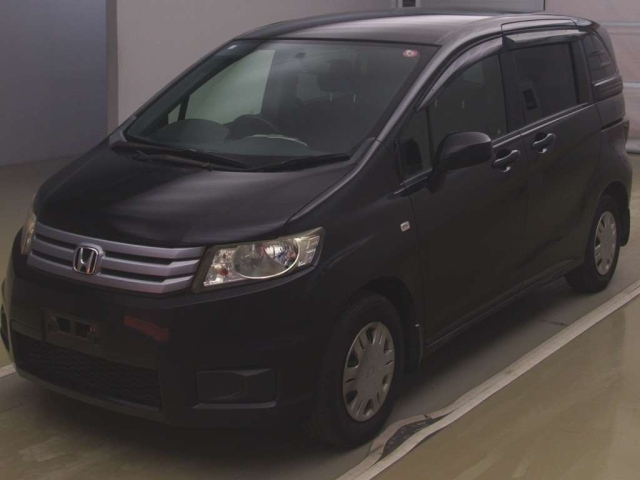 HONDA FREED 2011