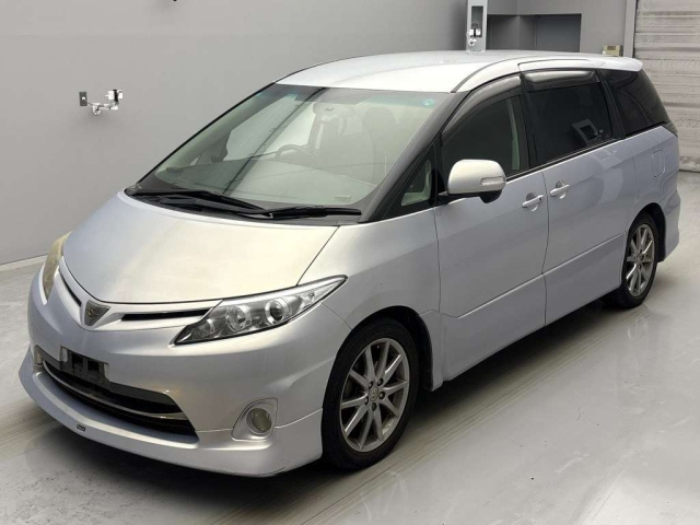 TOYOTA ESTIMA 2009