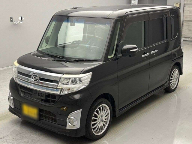DAIHATSU TANTO 2015
