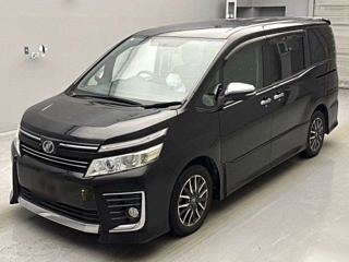 TOYOTA VOXY 2015