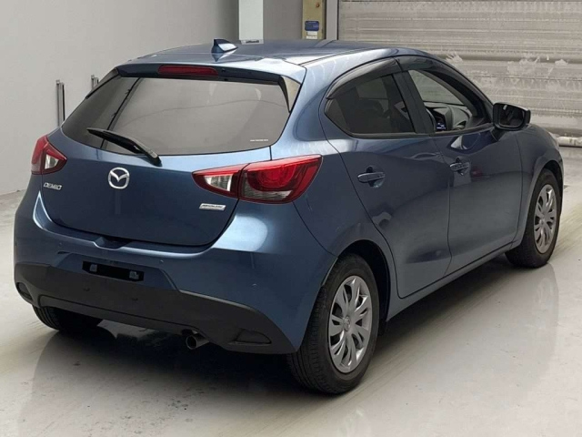MAZDA DEMIO 2018