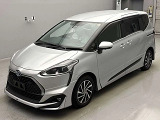 TOYOTA SIENTA 2021