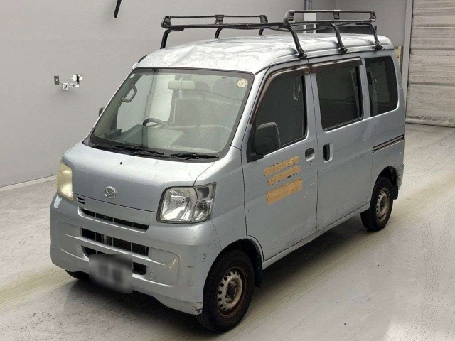 DAIHATSU HIJET VAN 2013