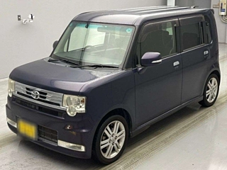 TOYOTA PIXIS SPACE 2012