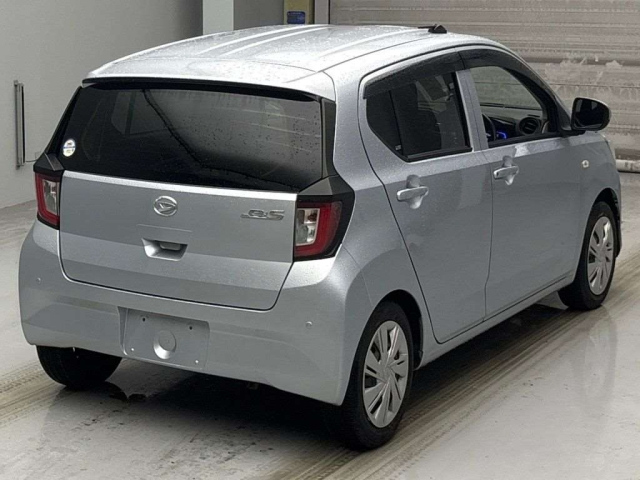 DAIHATSU MIRA E S 2022