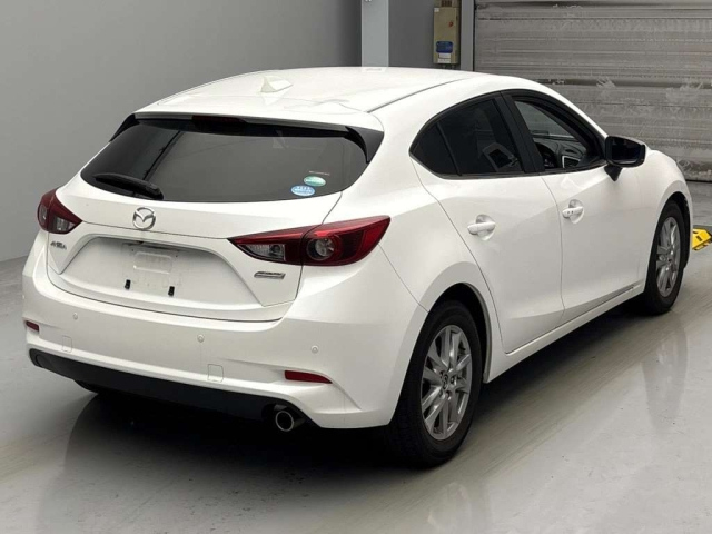 MAZDA AXELA 2019